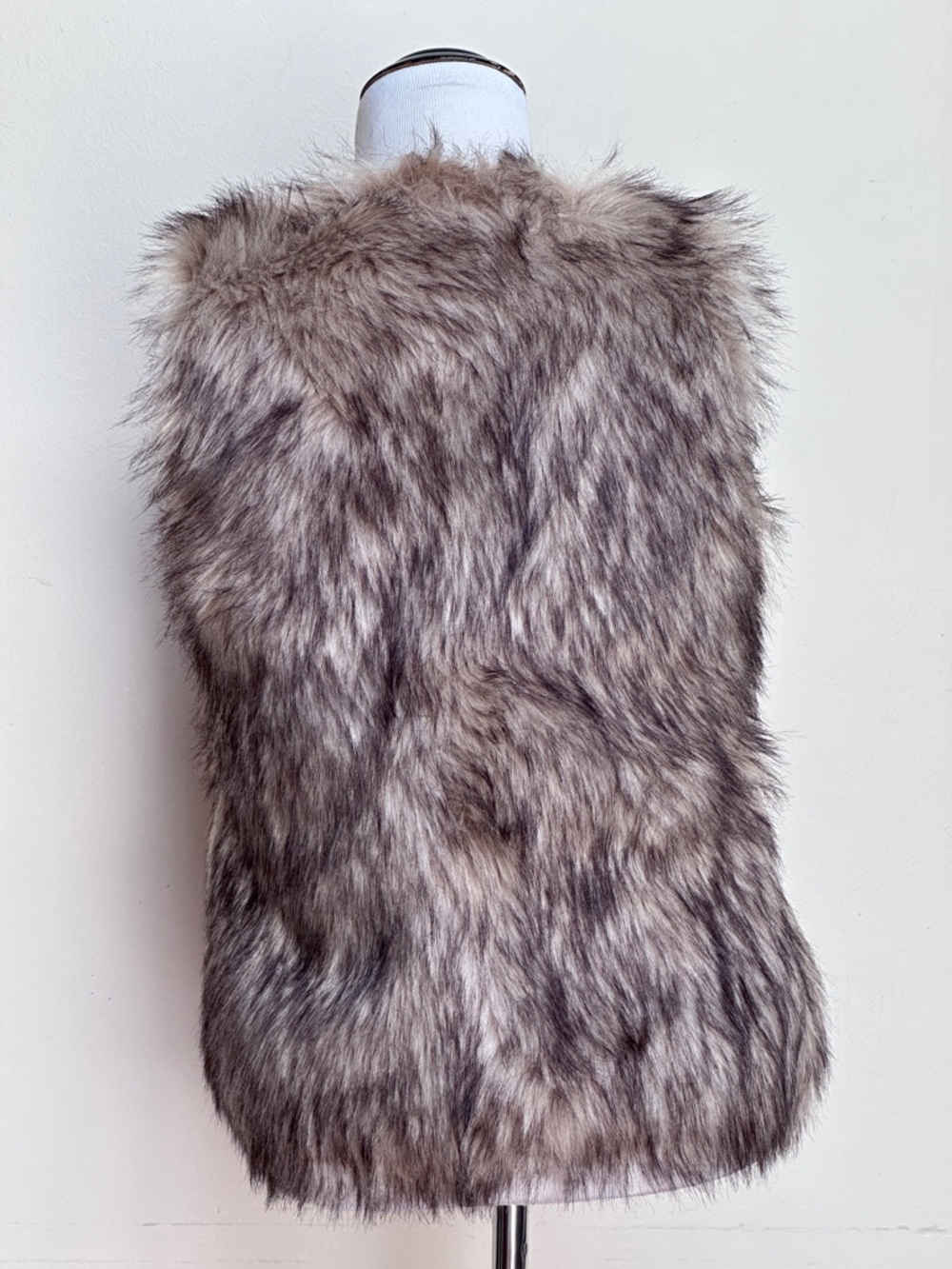 Gap Kids Faux Fur Vest Brown Gray Textured Open Front XL (12-13) - Picture 2 of 7